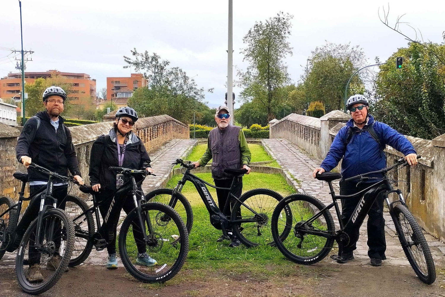 Giro in e-bike a Cuenca