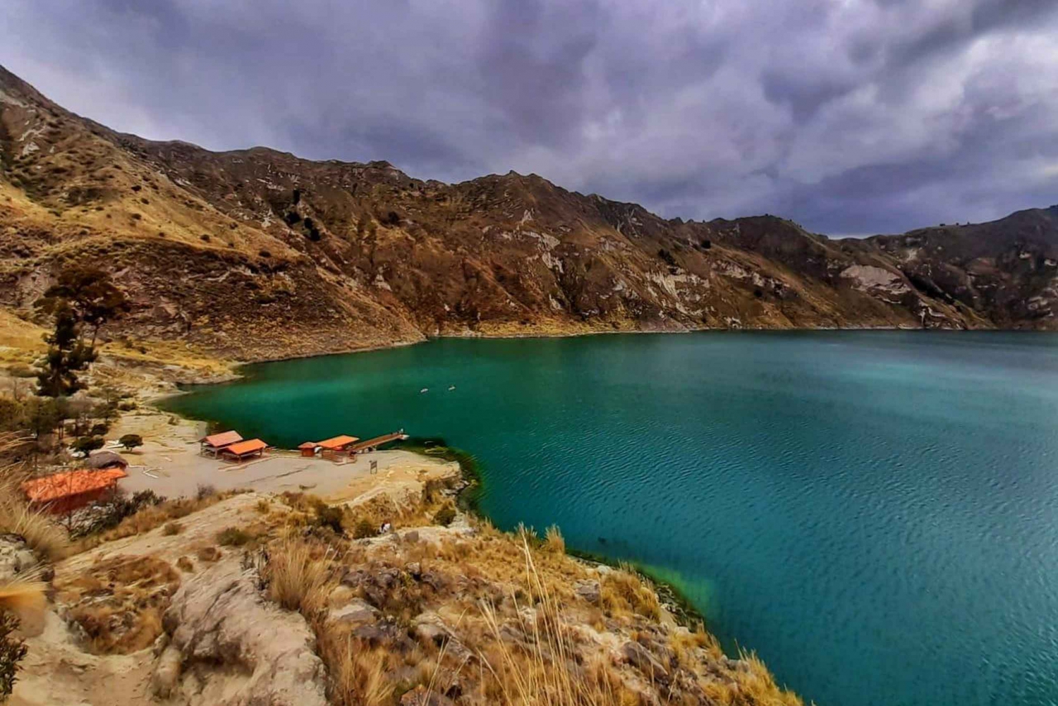 Fra Quito: Dagstur til Quilotoa-krateret med markedsbesøk