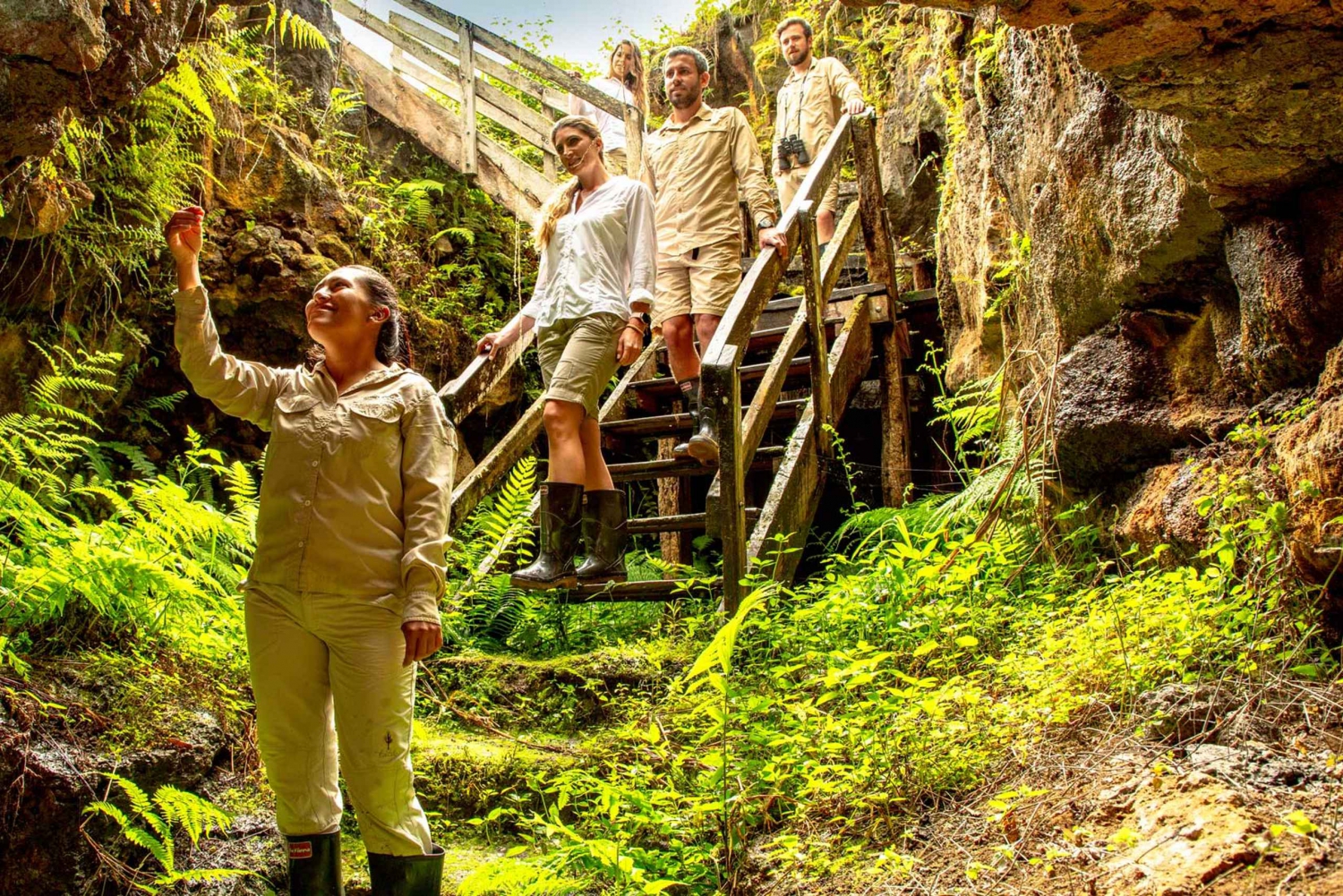 ガラパゴスハイライトツアー：サンタクルス4日間