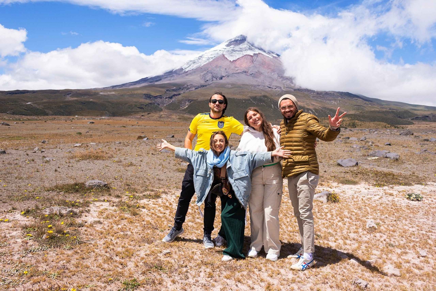 Från Quito: Cotopaxi nationalpark och Quilotoa-lagunen