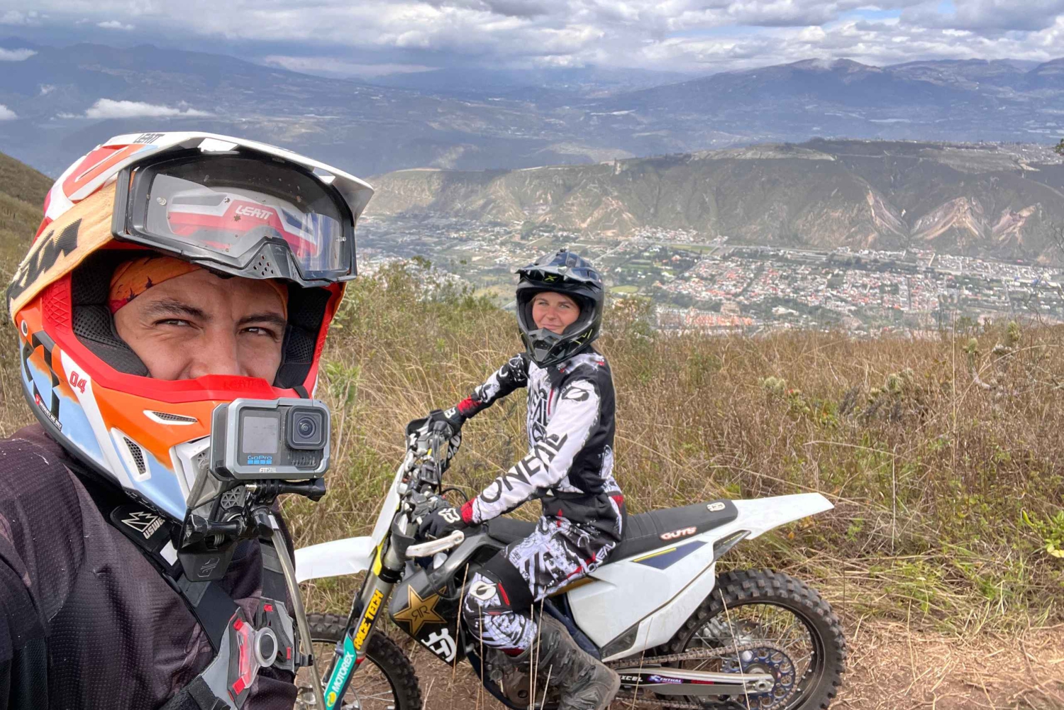Quito: Enduro-motortour van Rucu Pichincha naar Mindo
