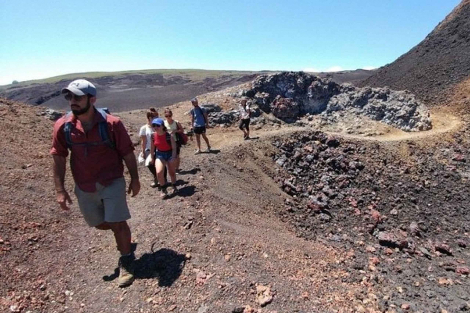 シエラ ネグラ火山とチコ火山へのウォーキング ツアー