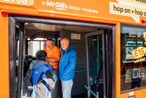 Édimbourg : visite en bus à arrêts multiples et visite combinée de la ville et du Britannia