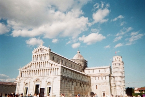 リヴォルノ：フィレンツェとピサのプライベート海岸ツアー