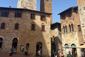 Toscana: San Gimignano og frokost og smagsprøver på en Chianti-vingård