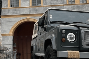 ニース：ディフェンダーに乗ってリヴィエラを走り、エズを発見しましょう