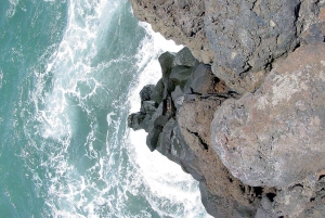 From Fuerteventura: Lanzarote Volcano and Wine Region Tour