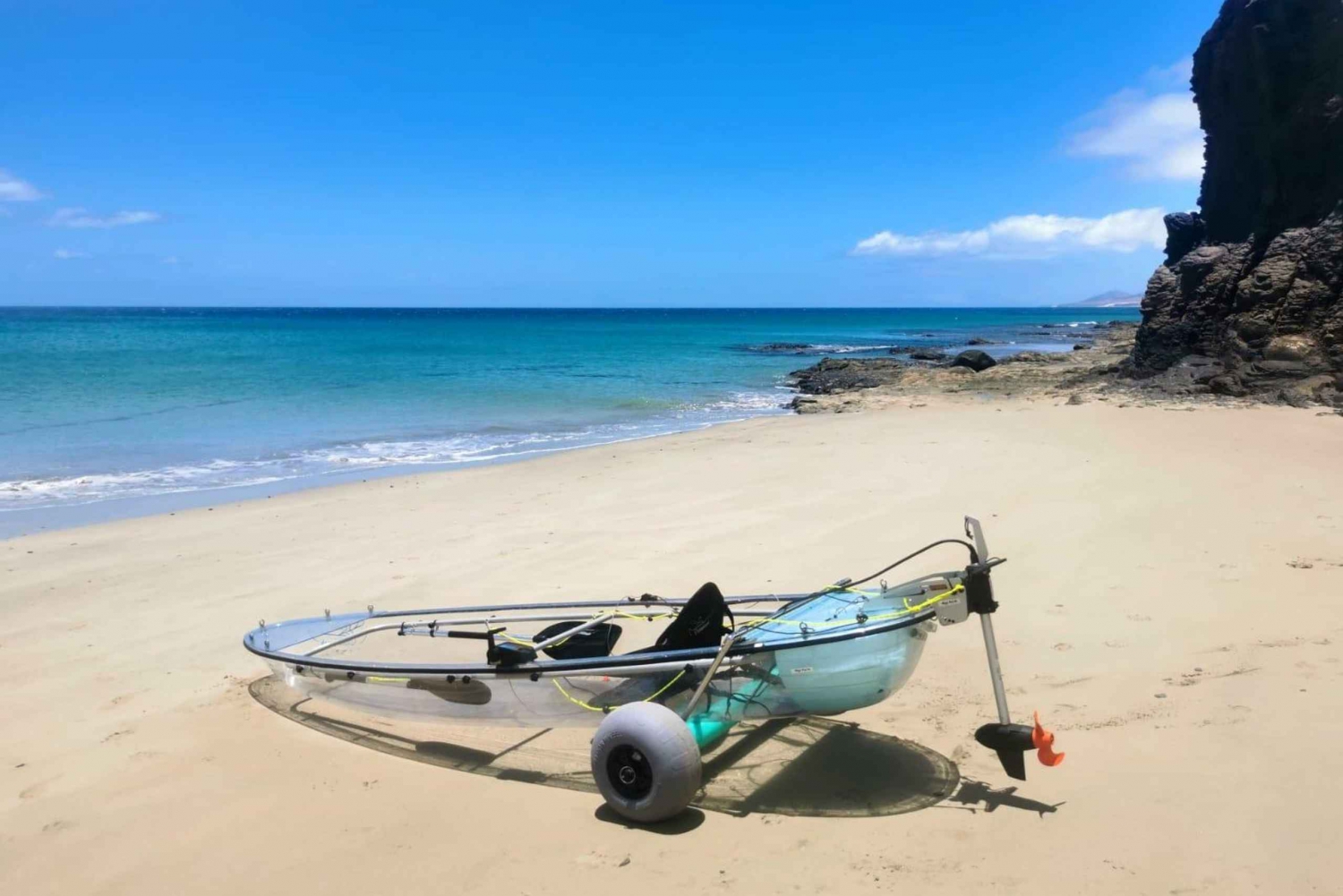 Fuerteventura: Kayaks Eléctricos Transparentes con Guía