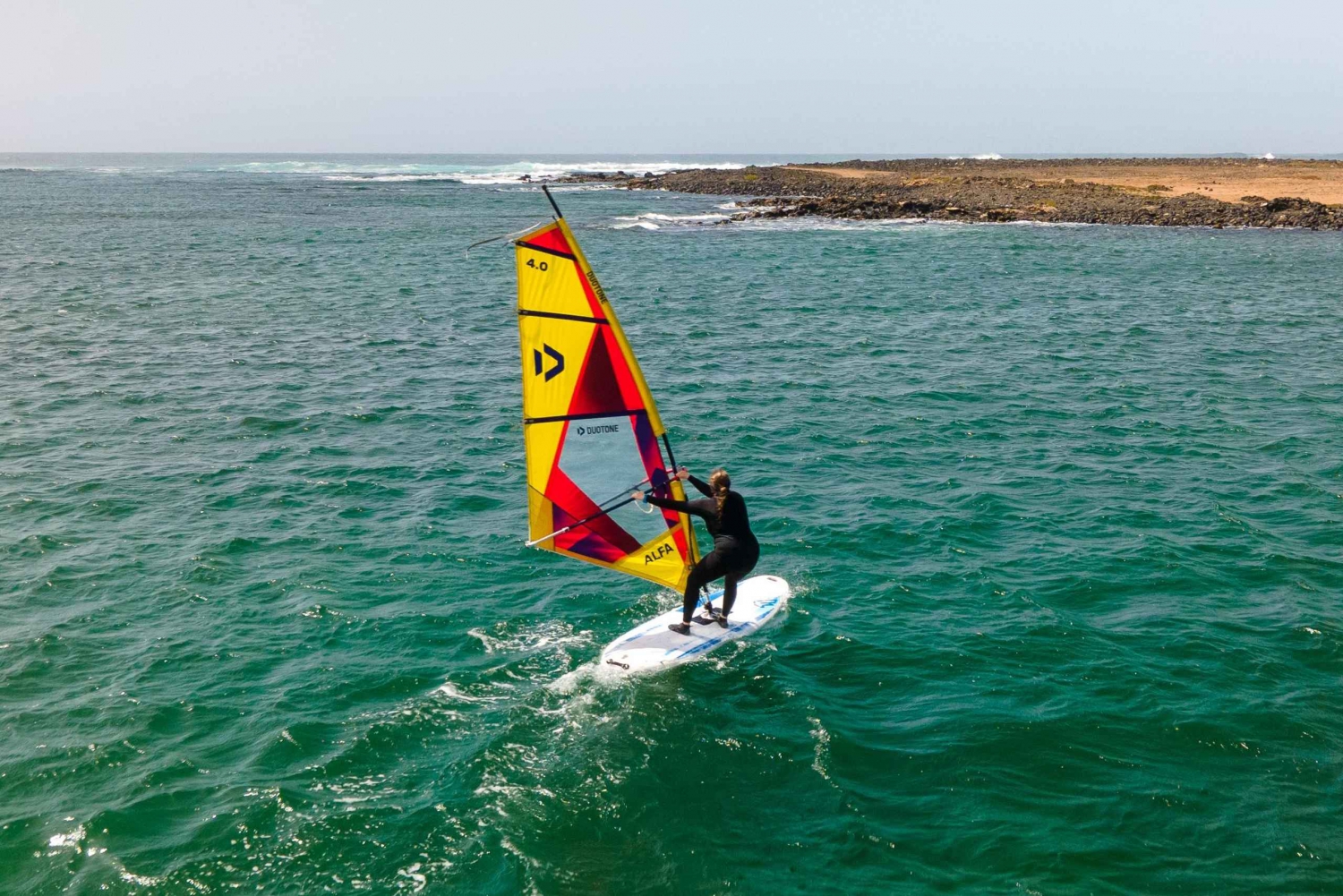 Curso de windsurf para principiantes en El Cotillo (4 horas)
