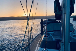 Croisière au coucher du soleil à Knysna avec dîner léger et vin