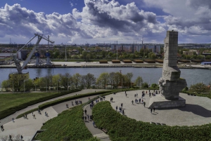 Privat tur till koncentrationslägret Stutthof med transport