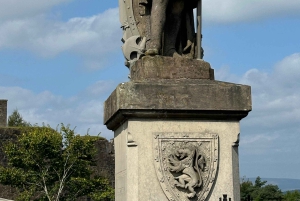 Från Edinburgh: Stirling Castle, Loch Lomond & Whisky Tour