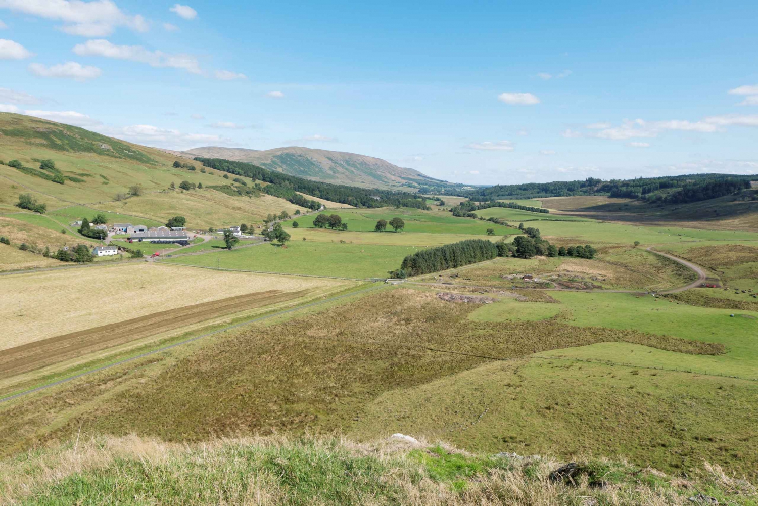 グラスゴーから；スターリングとロホ・ロモンド 7時間ツアー