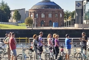 Glasgow: City and Clyde Bridges Bike Tour with Beer Tasting
