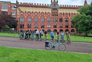 Glasgow: City, Clyde and West End Highlights Bike Tour