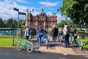 Glasgow: City, Clyde and West End Highlights Bike Tour