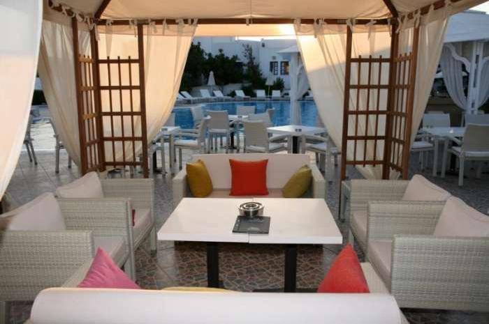 Imperial Med Pool Bar