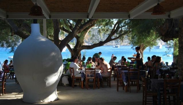 Manolis traditional Tavern