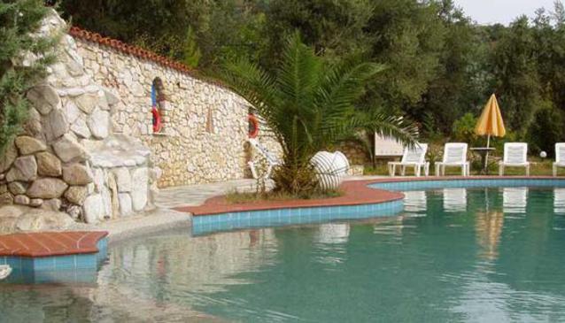 Vassilias Beach Apartments