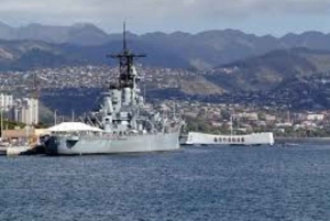Private Pearl Harbor USS Arizona and USS Missouri