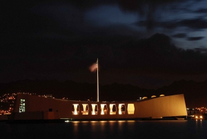 Private Pearl Harbor USS Arizona and USS Missouri