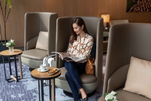 HKG Hong Kong International Airport: Premium Lounge Entry