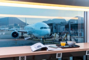HKG Hong Kong International Airport: Premium Lounge Entry