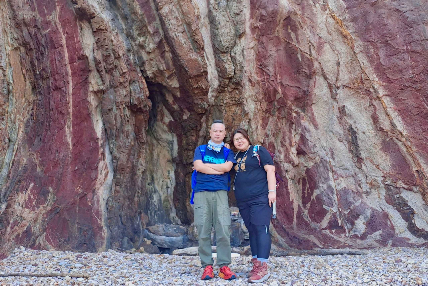 Hong Kong : visite du géoparc de la côte rouge flamboyante