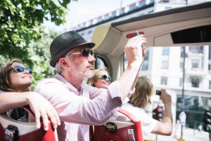 Hong Kong: Hop-On Hop-Off Bus Tour and Peak Tram Ticket