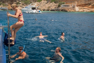 San Antonio: Es Vedrà, Formentera-tur med mad og drikke