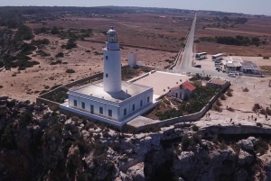 San Antonio: Es Vedrà, Formentera-tur med mad og drikke