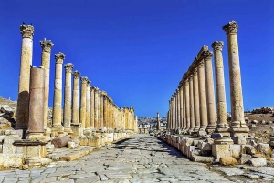 De Amã: Viagem de 1 dia a Jerash e ao Castelo de Ajloun com caminhada