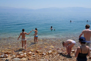 Jerusalemista: Masada auringonnousussa, Ein Gedi & Kuolleenmeren kierros