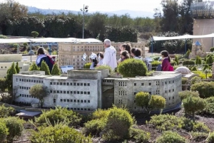 Tel Aviv-Yafo. A Bolsa de Diamantes. Mini Israel. Abu Ghosh