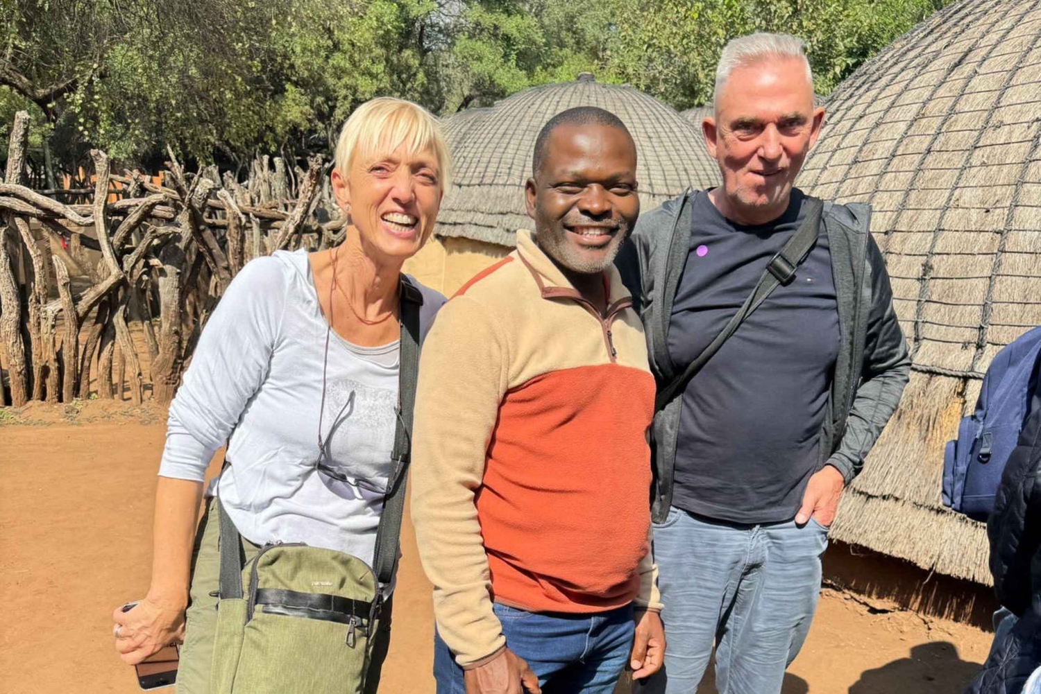 Le berceau de l'humanité et le village culturel de Lesedi