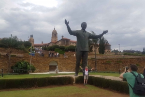 Cullinan Diamond Mine & Pretoria Full Day Tour