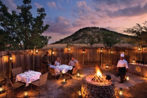 ヨハネスブルグ：2日間の4つ星ピラネスバーグサファリ