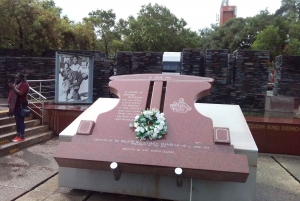 Tour de 5 horas por Constitutional Hill y Soweto.