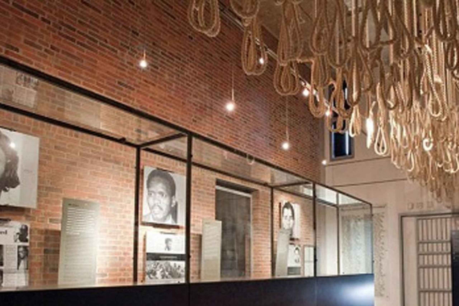 Johannesburg: Half-Day Apartheid Museum Tour