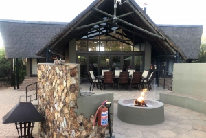 ヨハネスブルグサンシティ＆ピラネスバーグ国立公園日帰りツアー