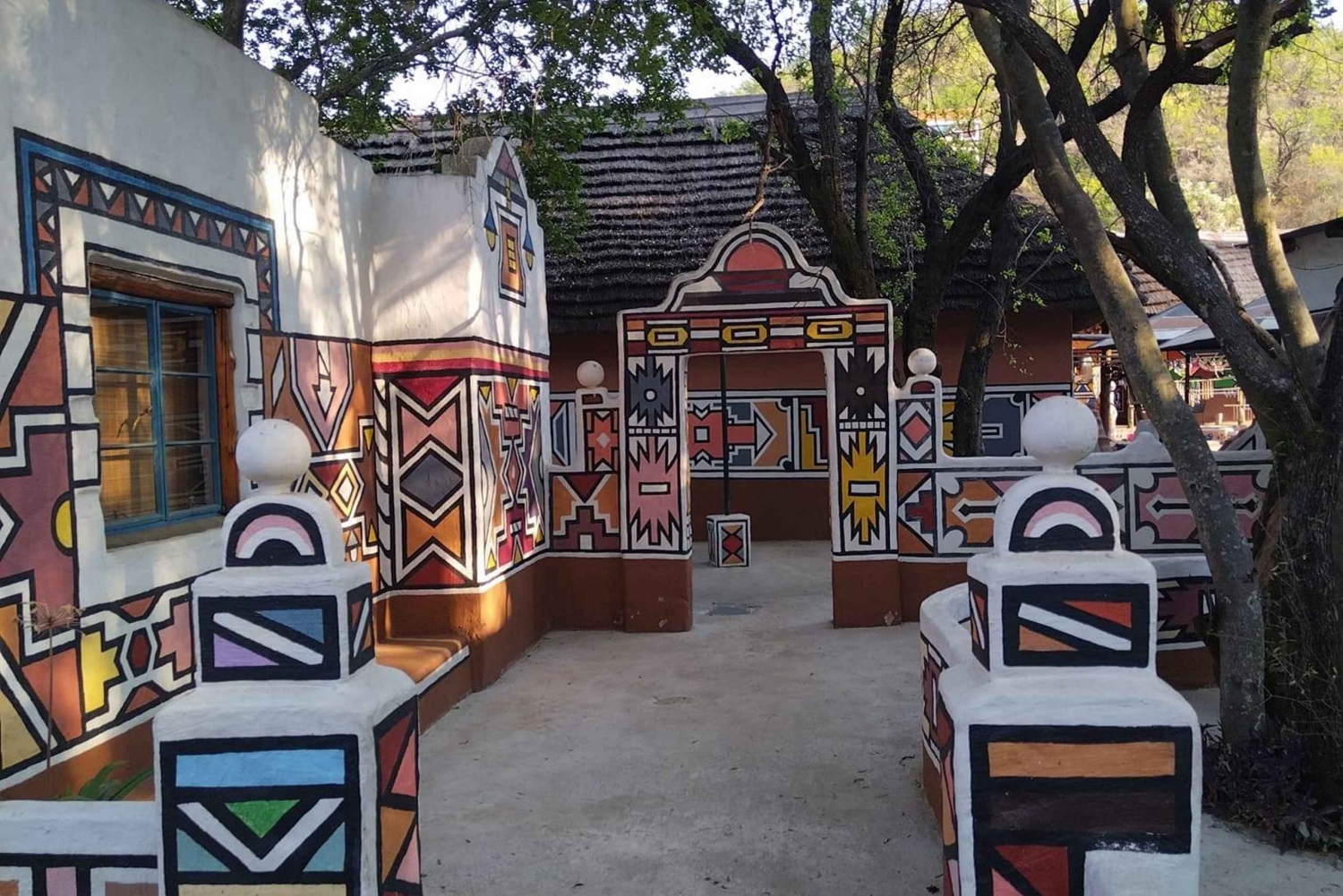 Doświadczenie kulturowe Lesedi + obiad lub kolacja