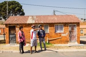 Soweto: Guided Bicycle Tour with Lunch