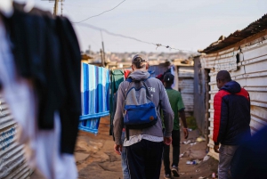 Soweto: Walking Tour with a Local Guide and Lunch