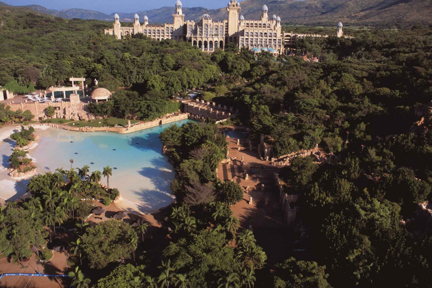 ヨハネスブルグ：サン・シティとピラネスバーグ自然保護区 1日ツアー