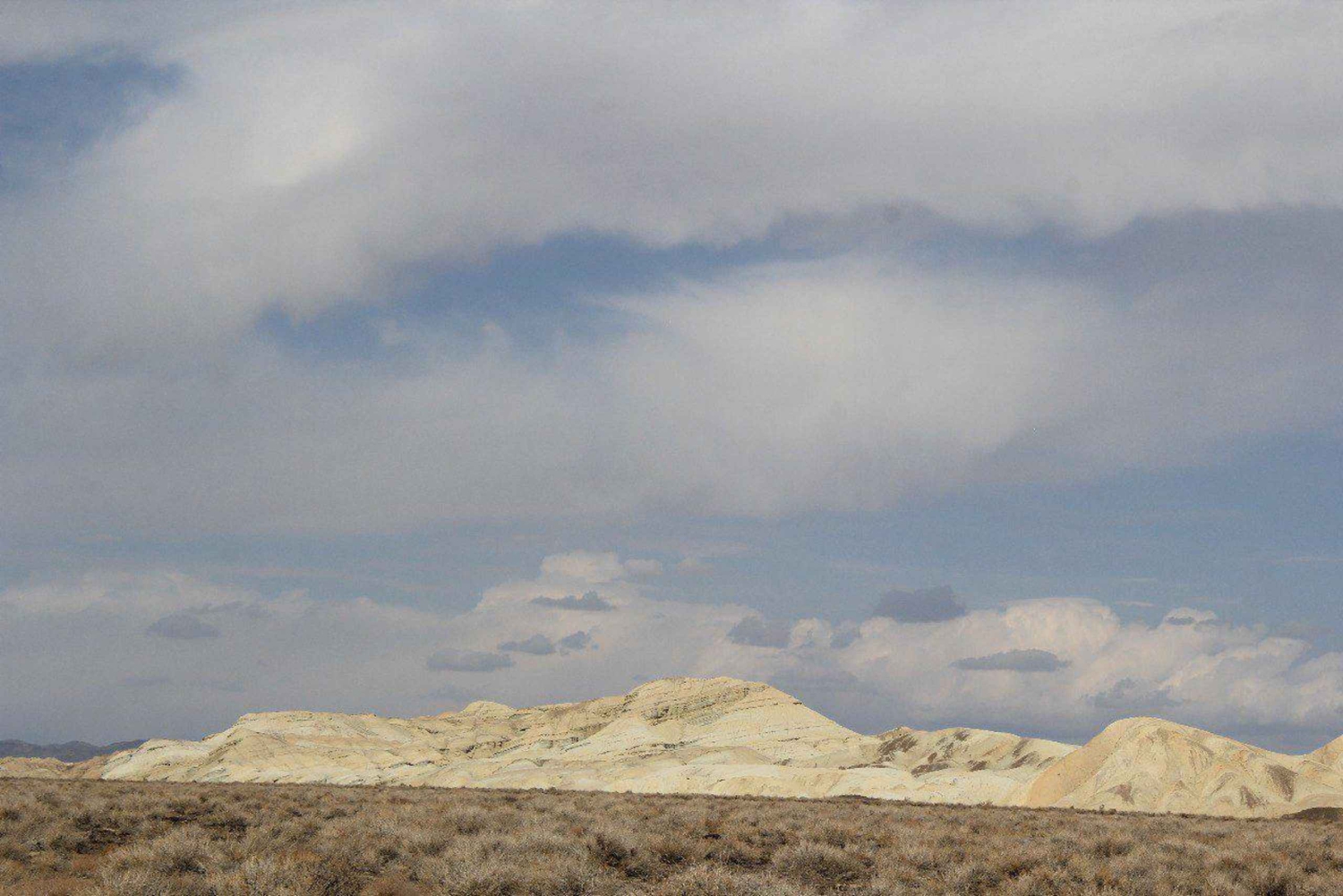 Almaty: 2-dagers tur til Altyn-Emel nasjonalpark med måltider