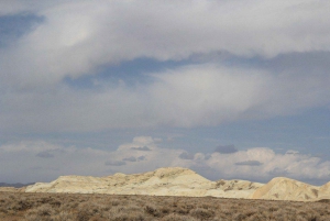 Almaty: 2 päivän Altyn-Emel-kansallispuistokierros aterioineen