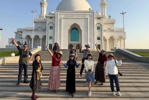 Ałmaty: 3-dniowa wycieczka z przewodnikiem, noclegiem i śniadaniem