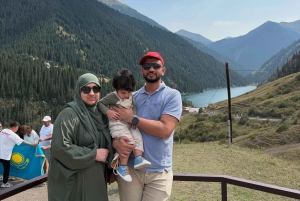 Ałmaty: 3-dniowa wycieczka z przewodnikiem, noclegiem i śniadaniem