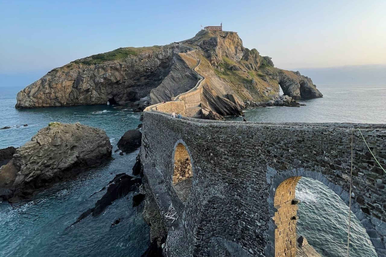Bilbao: Gaztelugatxe, Bermeo, Mundaka, Gernika, & Wine Tour