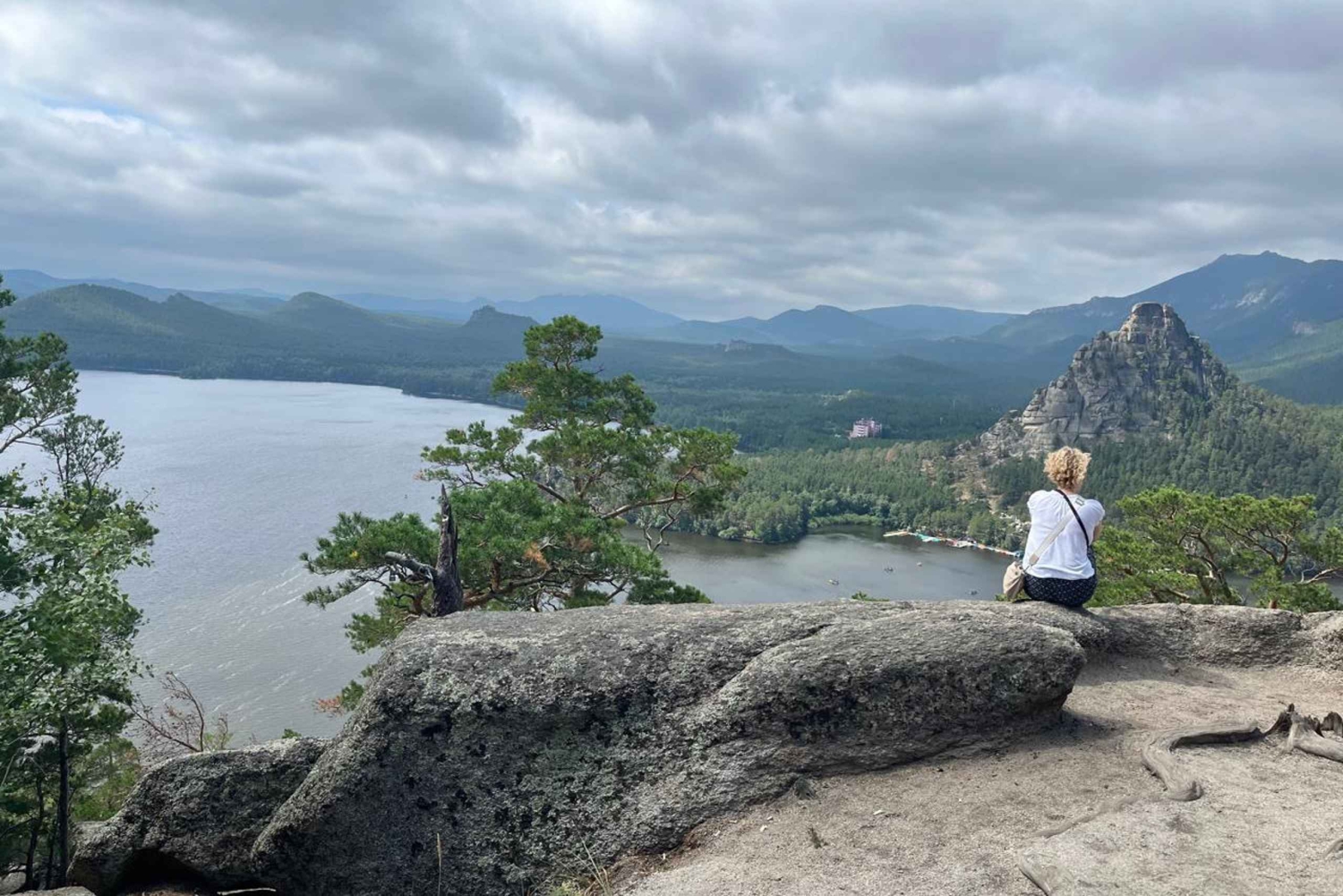 アスタナ発：ブラバイ国立公園（1日ツアー）